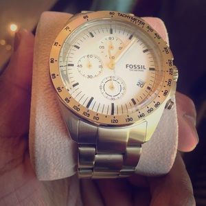 GORGEOUS Gold Fossil Chronograph
